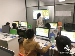 米德少儿编程荣获 十佳教育科技创新品牌 ,stem教育先锋品牌崭露头角