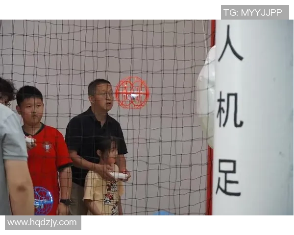 悬浮足球玩具带你体验全新科技乐趣尽享家庭亲子互动时光 悬浮足球玩具带你体验全新科技乐趣尽享家庭亲子互动时光